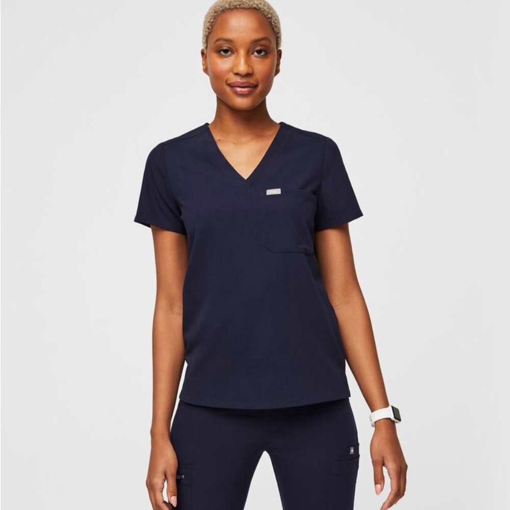 Catarina 1 pocket scrub top - M - Figs